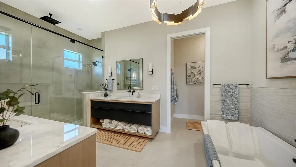 1739 Little Pointe Circle Sarasota FL 34231