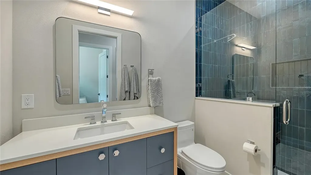 1739 Little Pointe Circle Sarasota FL 34231