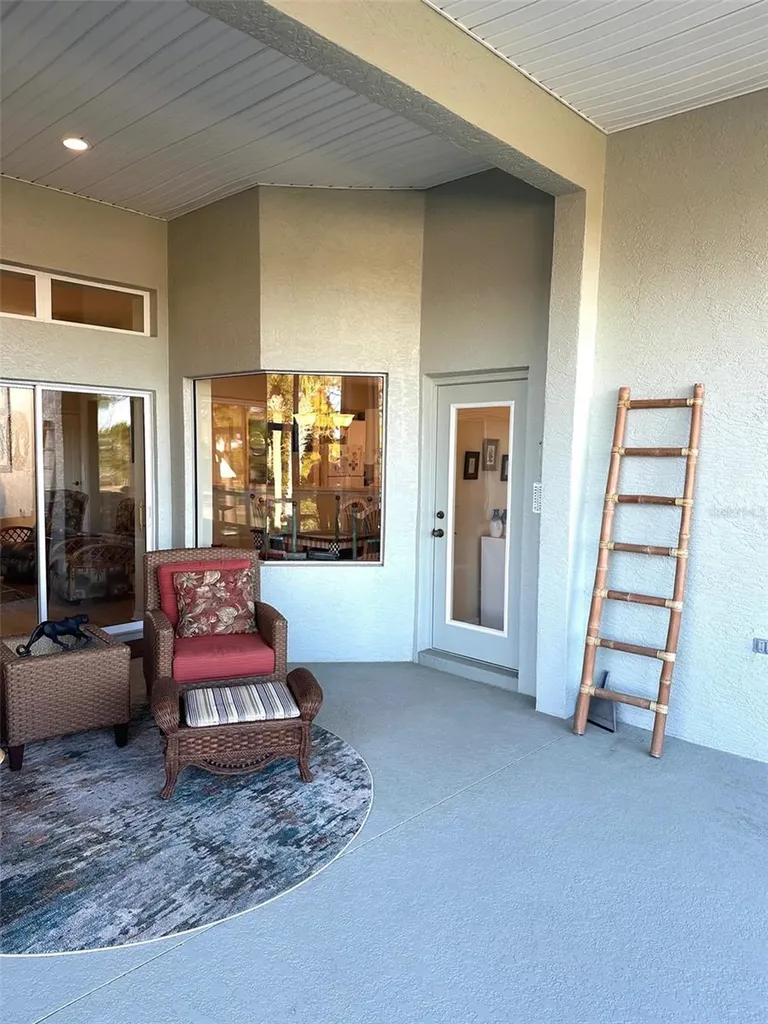 251 W Rexford Drive Beverly Hills FL 34465