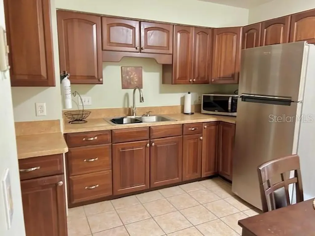 13 W Marbrisa Way Kissimmee FL 34743
