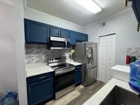 5612 Pinnacle Heights Circle Tampa FL 33624