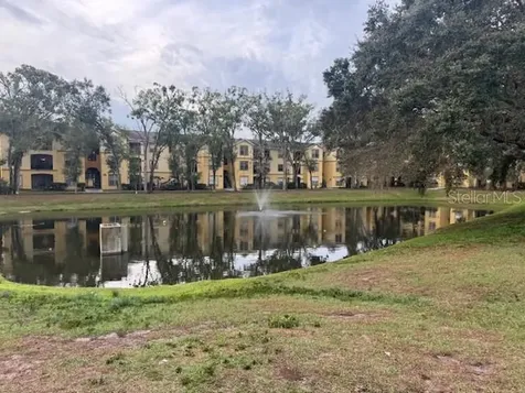 5612 Pinnacle Heights Circle Tampa FL 33624
