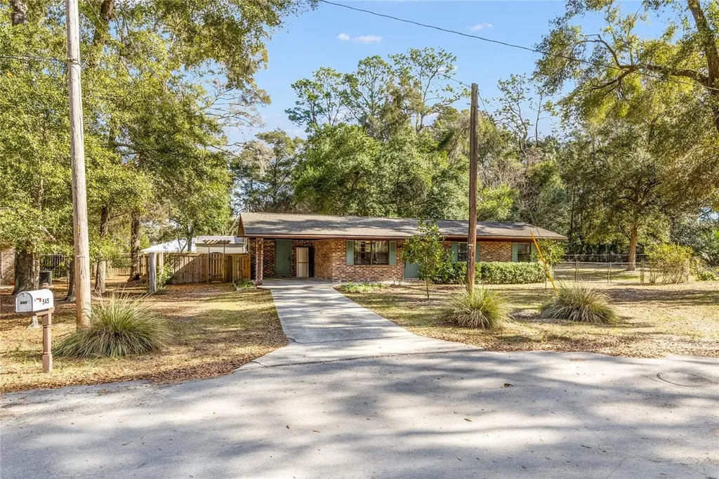 545 SW 257th Terrace Newberry FL 32669