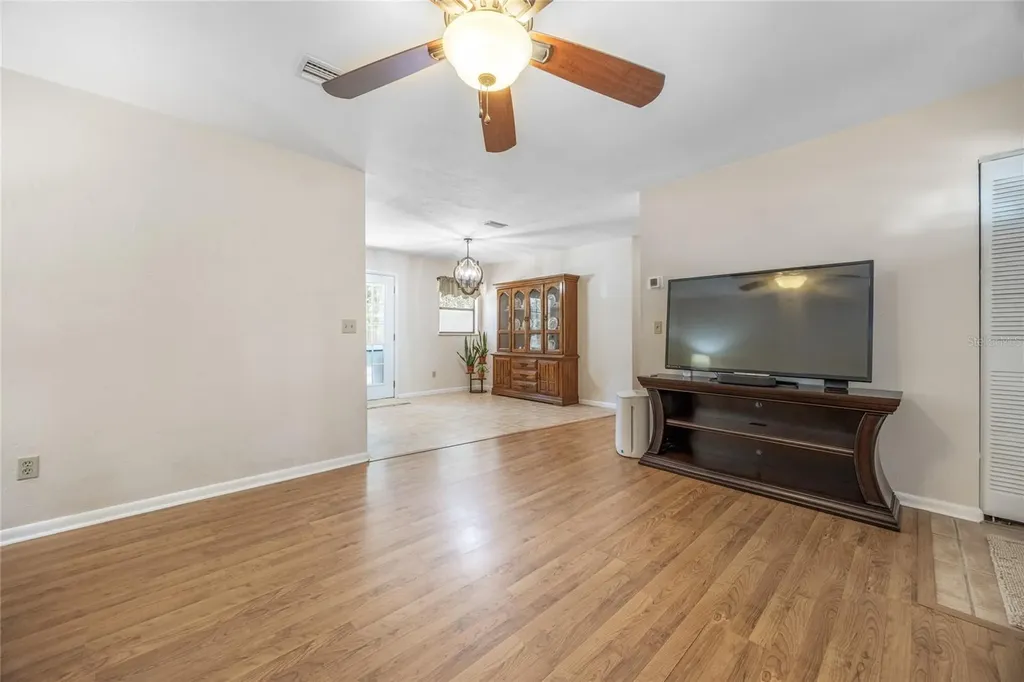545 SW 257th Terrace Newberry FL 32669