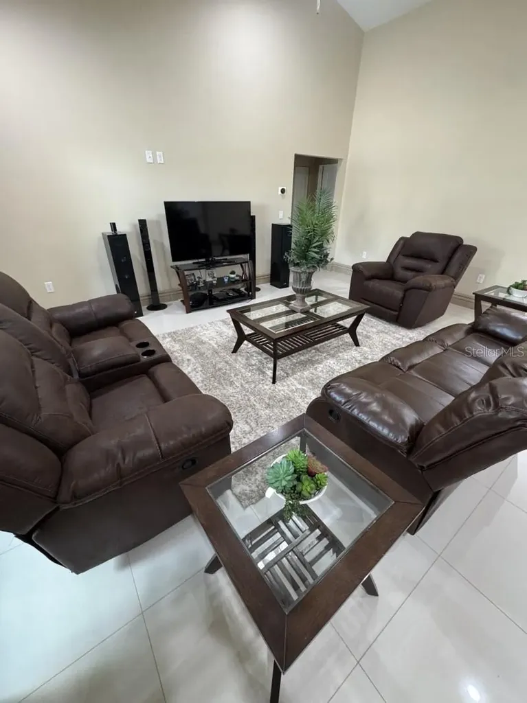 2809 SE 27th Avenue Okeechobee FL 34974