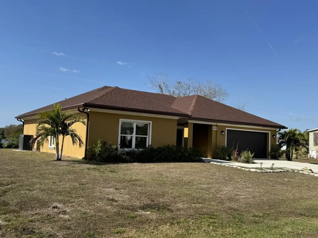 2809 SE 27th Avenue Okeechobee FL 34974