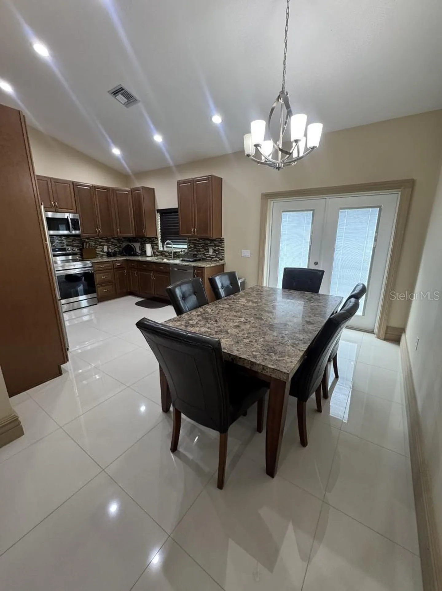 2809 SE 27th Avenue Okeechobee FL 34974