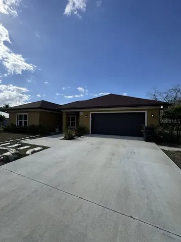 2809 SE 27th Avenue Okeechobee FL 34974