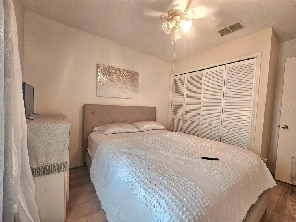 13286 Summerton Drive Orlando FL 32824