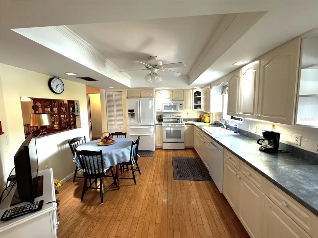 229 Laurel Hollow Drive Nokomis FL 34275