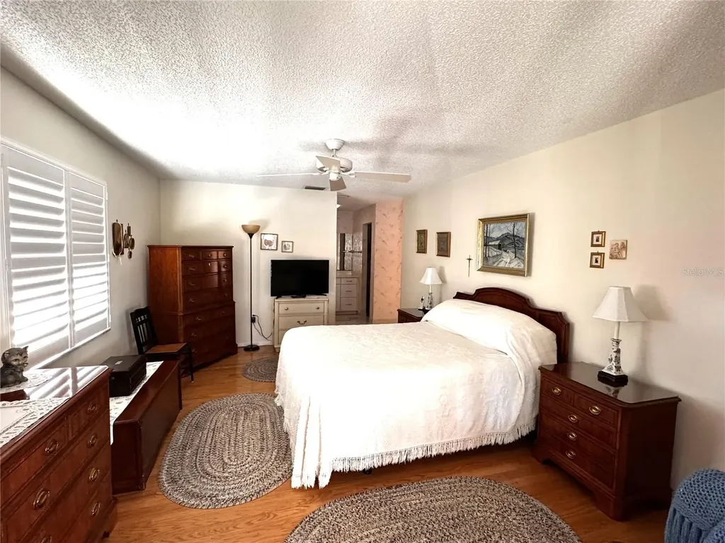 229 Laurel Hollow Drive Nokomis FL 34275