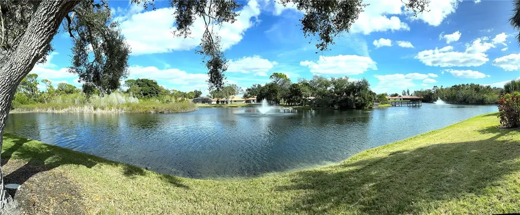 229 Laurel Hollow Drive Nokomis FL 34275