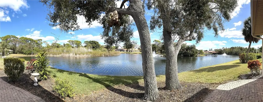 229 Laurel Hollow Drive Nokomis FL 34275