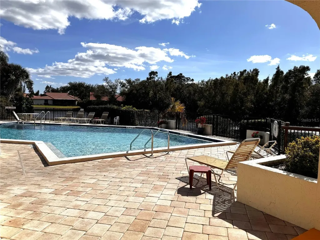 229 Laurel Hollow Drive Nokomis FL 34275
