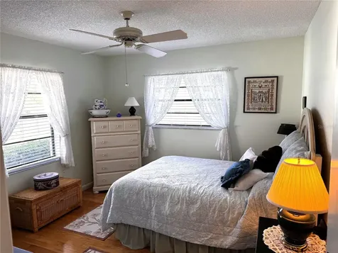 229 Laurel Hollow Drive Nokomis FL 34275