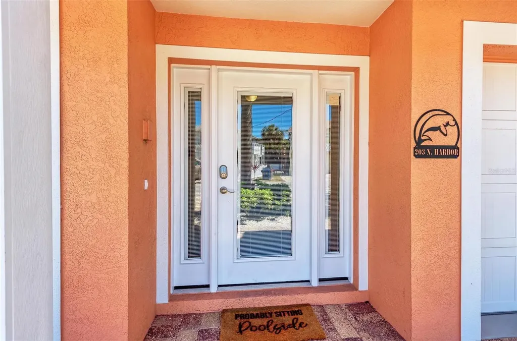 203 N Harbor Drive Holmes Beach FL 34217