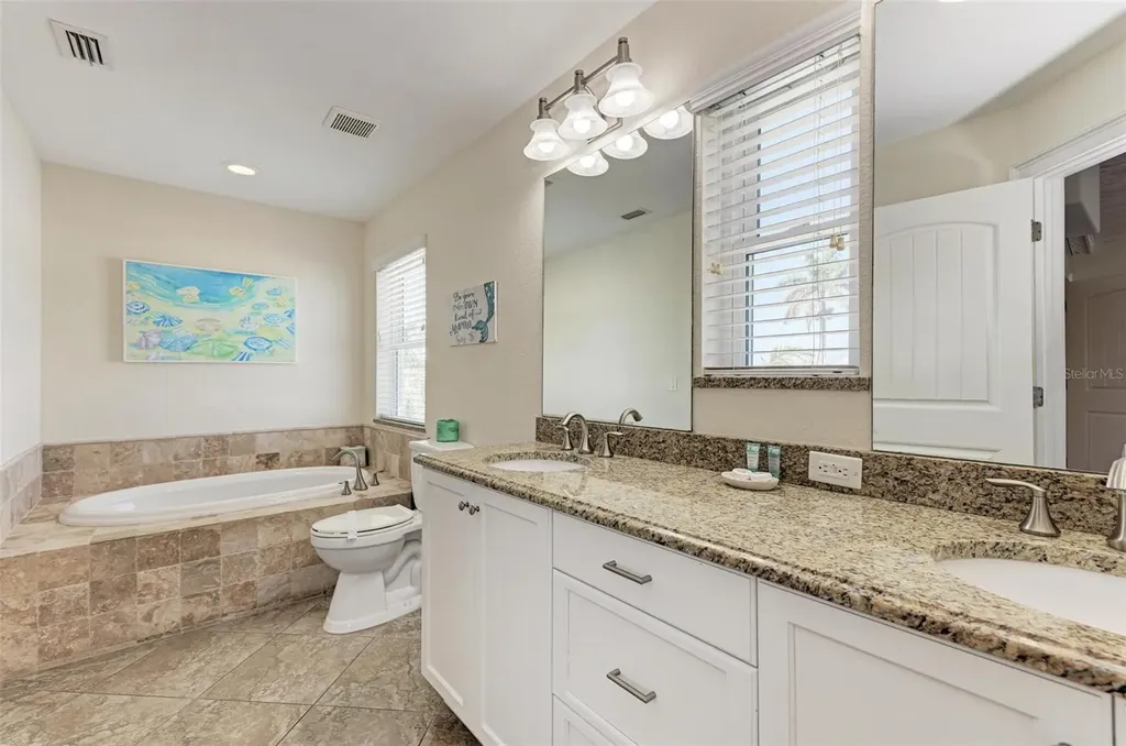 203 N Harbor Drive Holmes Beach FL 34217