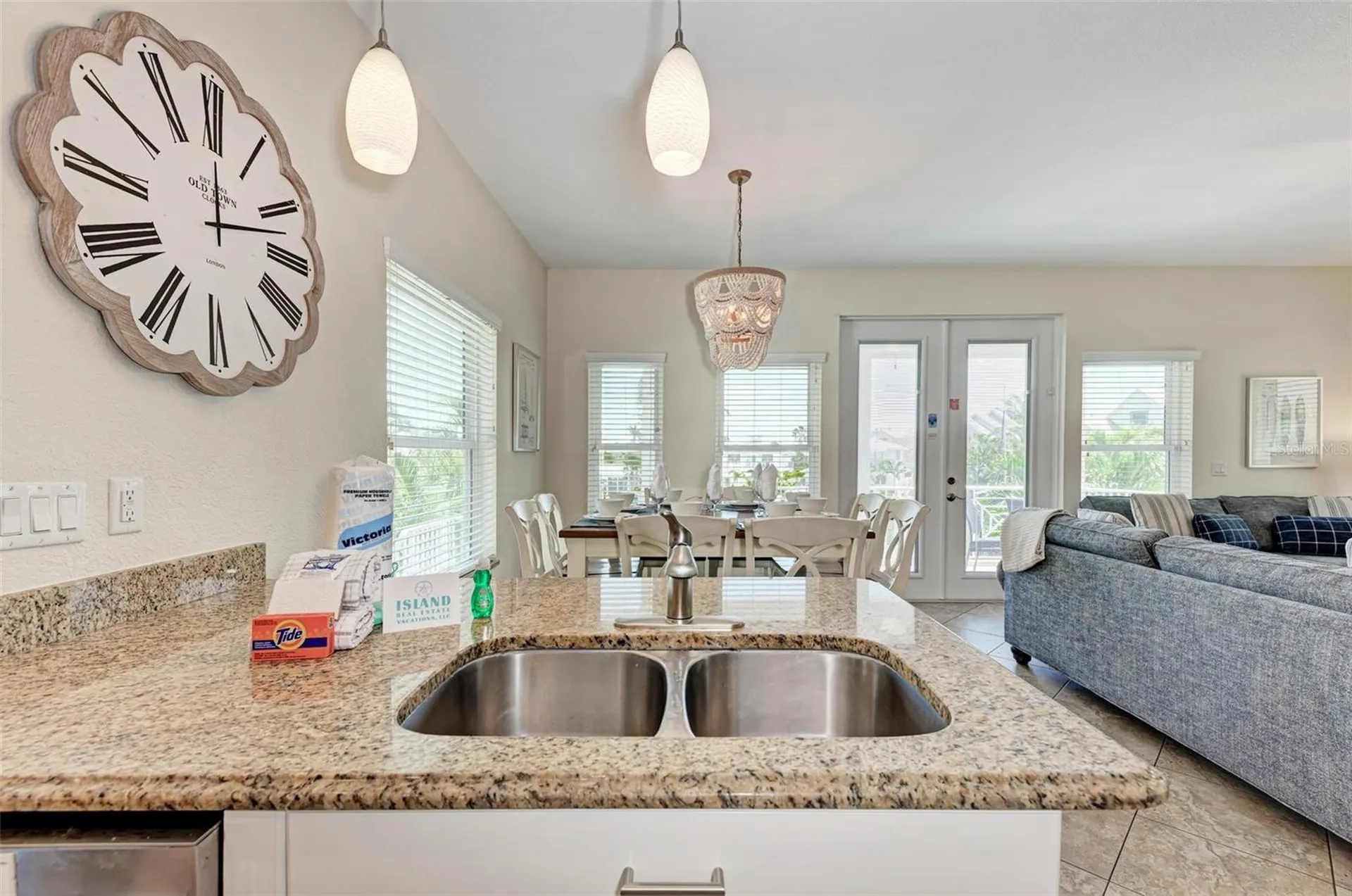 203 N Harbor Drive Holmes Beach FL 34217