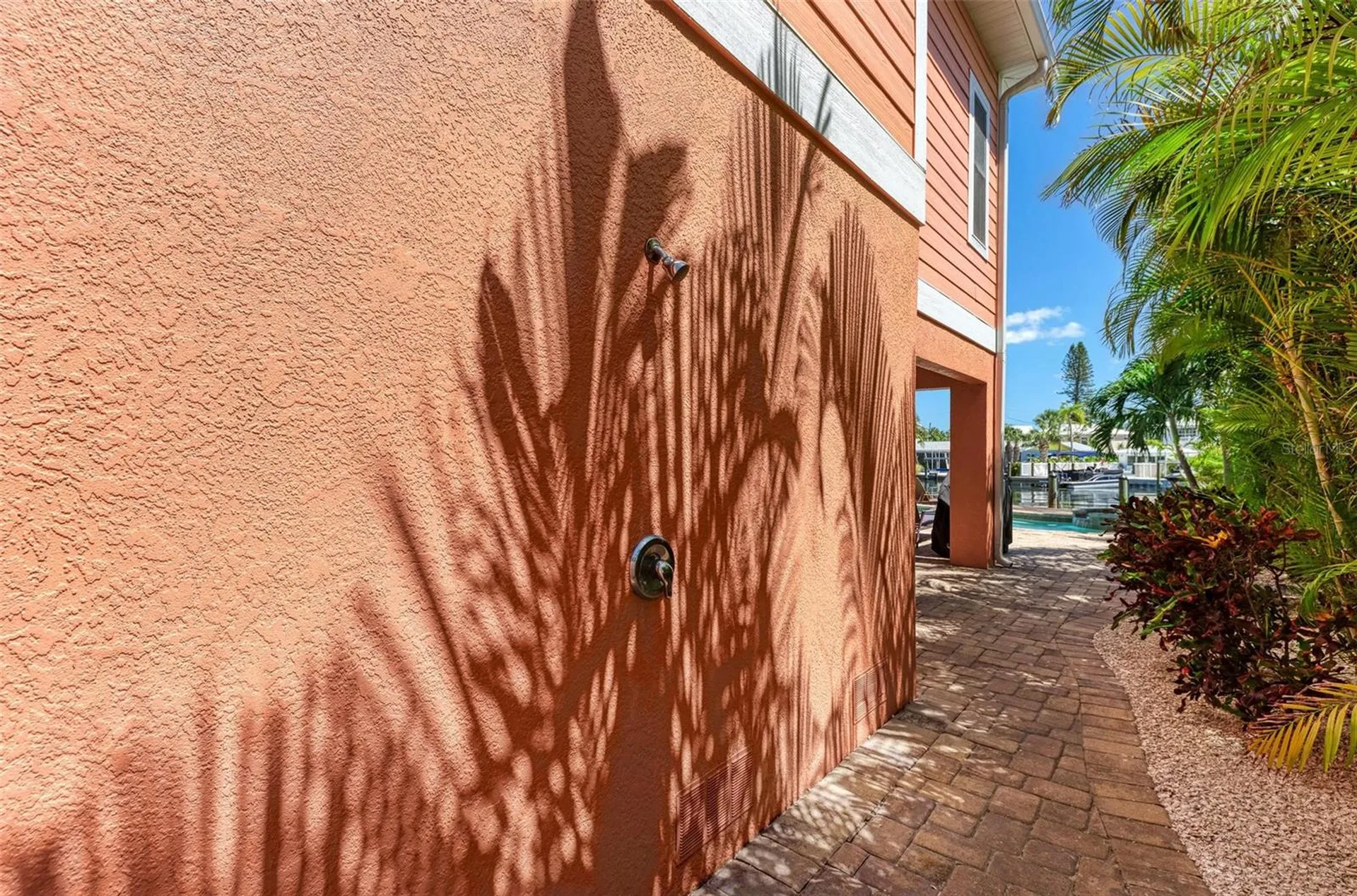203 N Harbor Drive Holmes Beach FL 34217