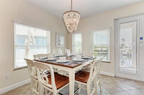 203 N Harbor Drive Holmes Beach FL 34217