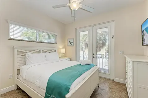 203 N Harbor Drive Holmes Beach FL 34217