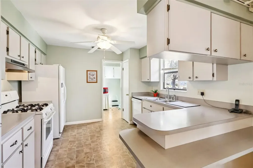 55 Aberdeen Circle Leesburg FL 34788