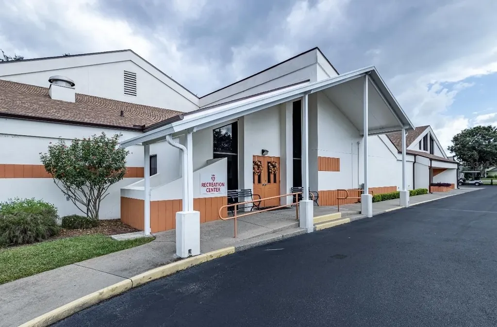 55 Aberdeen Circle Leesburg FL 34788