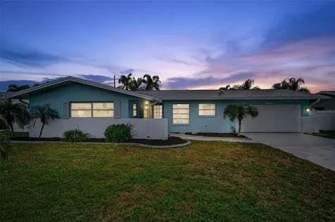 13924 Barbados Drive Seminole FL 33776