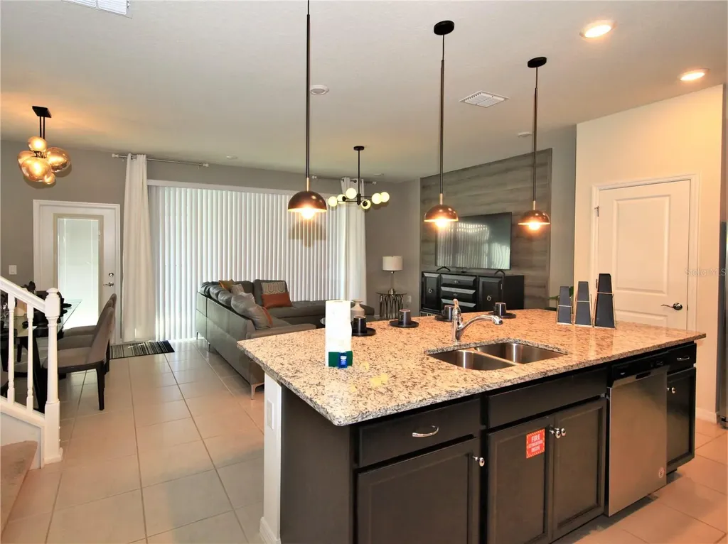 1370 Lava Tree Drive Davenport FL 33897