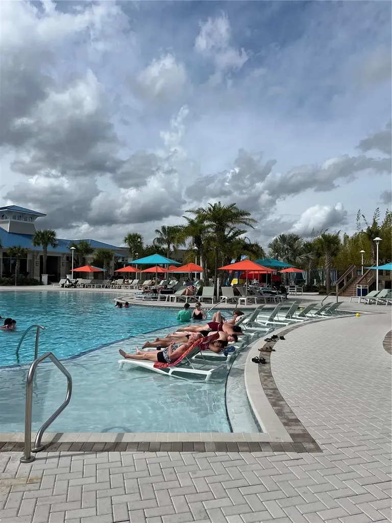 1370 Lava Tree Drive Davenport FL 33897