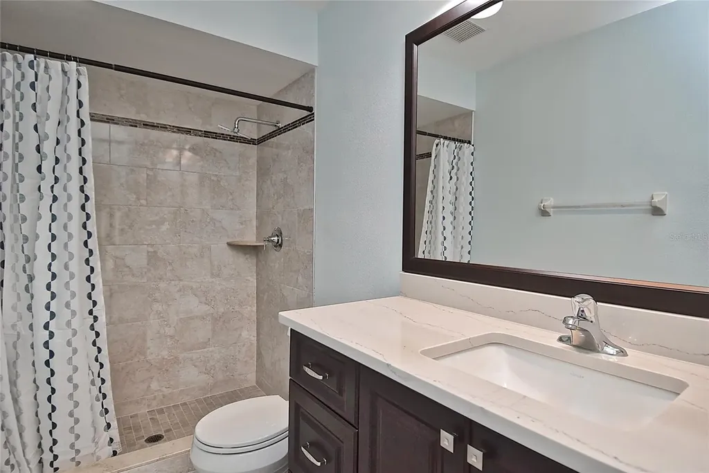 4058 Center Pointe Place Sarasota FL 34233