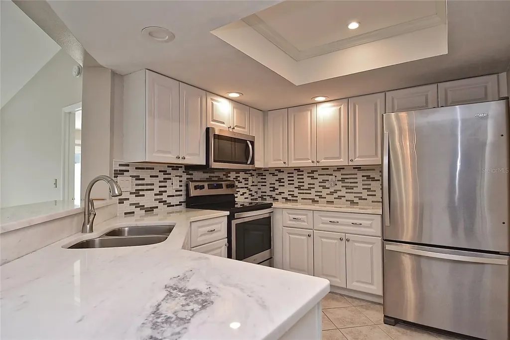 4058 Center Pointe Place Sarasota FL 34233