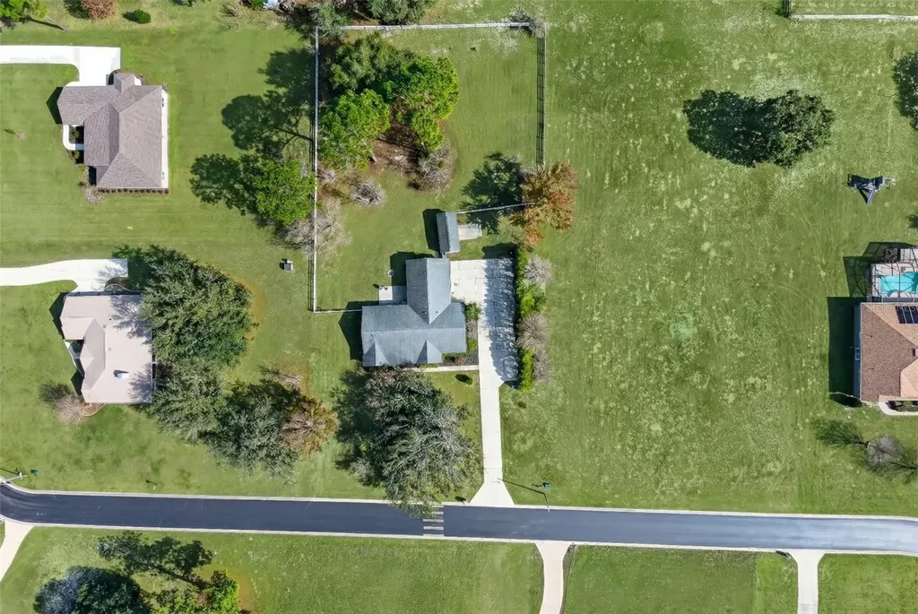 5940 NE 57th Loop Silver Springs FL 34488