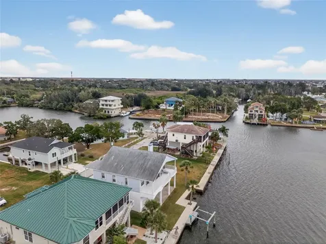 14603 Mcdonald Lane Hudson FL 34667