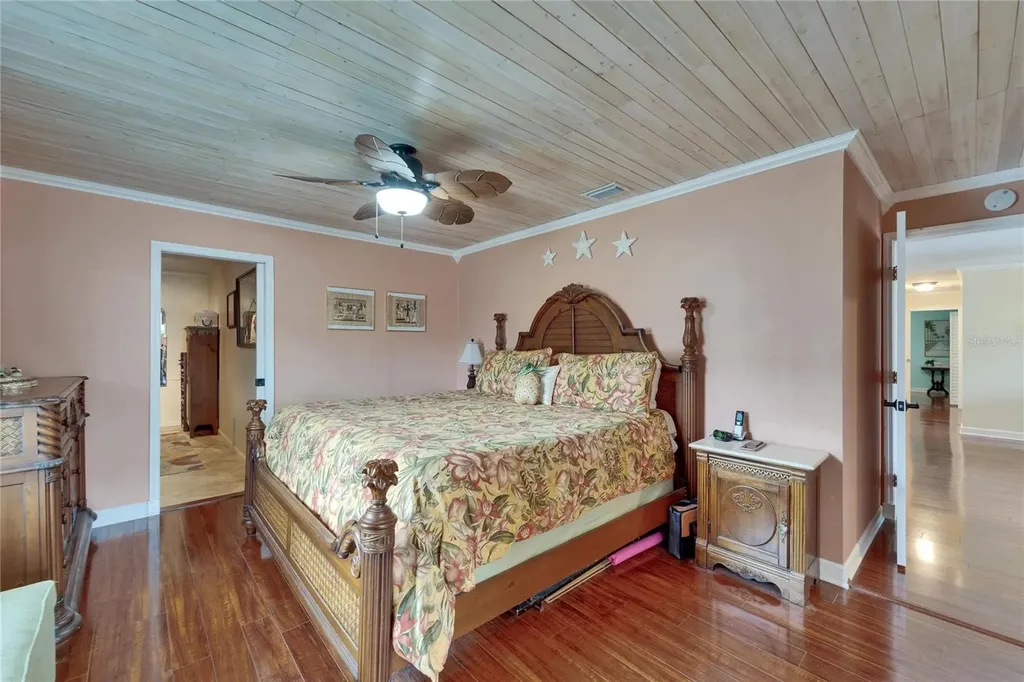 1710 New Bedford Drive Sun City Center FL 33573