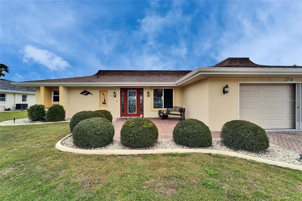 1710 New Bedford Drive Sun City Center FL 33573