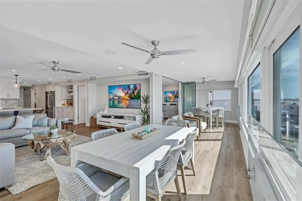 6140 Midnight Pass Road Sarasota FL 34242