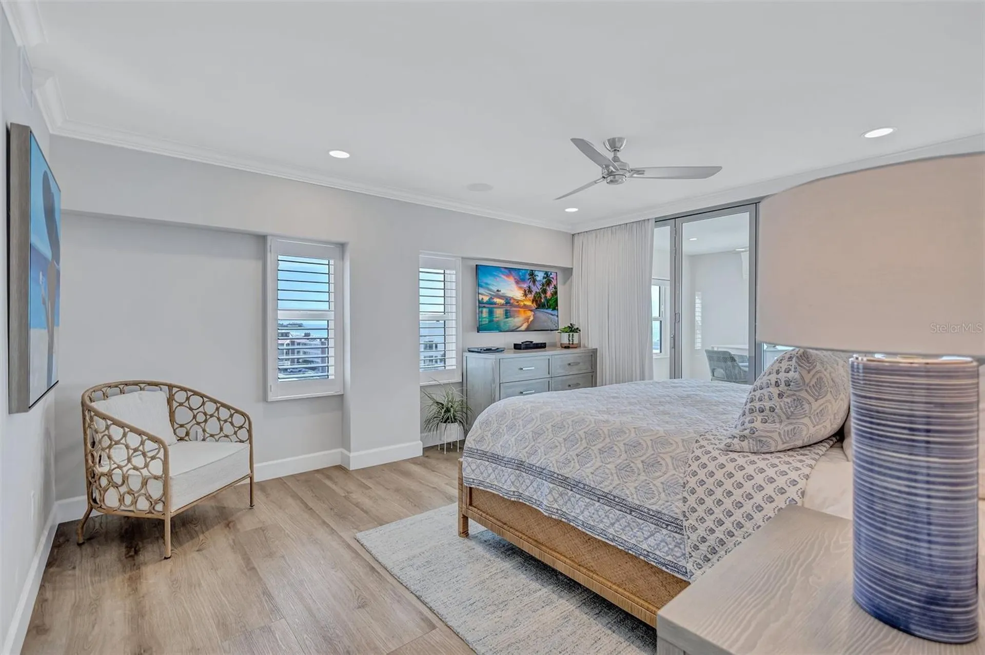 6140 Midnight Pass Road Sarasota FL 34242