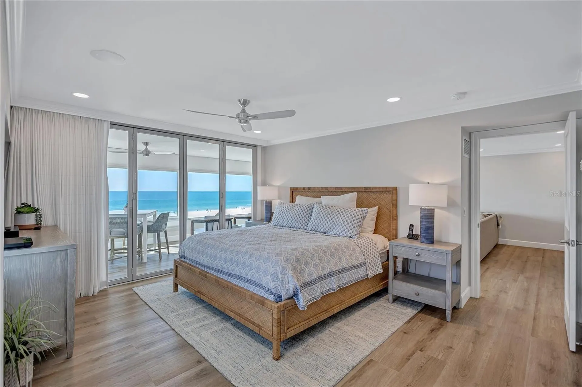 6140 Midnight Pass Road Sarasota FL 34242