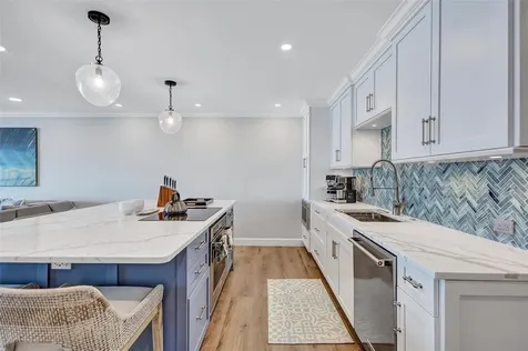 6140 Midnight Pass Road Sarasota FL 34242