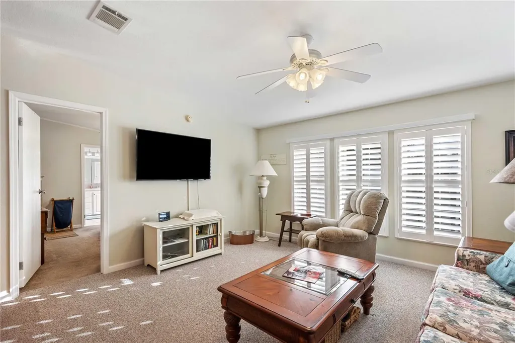 37338 Sandra Avenue Zephyrhills FL 33542