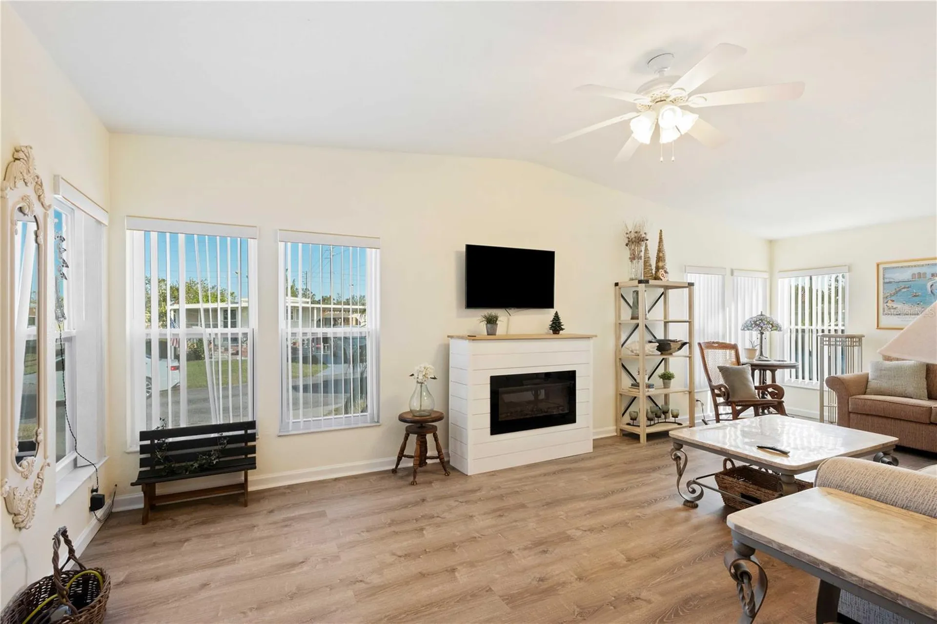 37338 Sandra Avenue Zephyrhills FL 33542