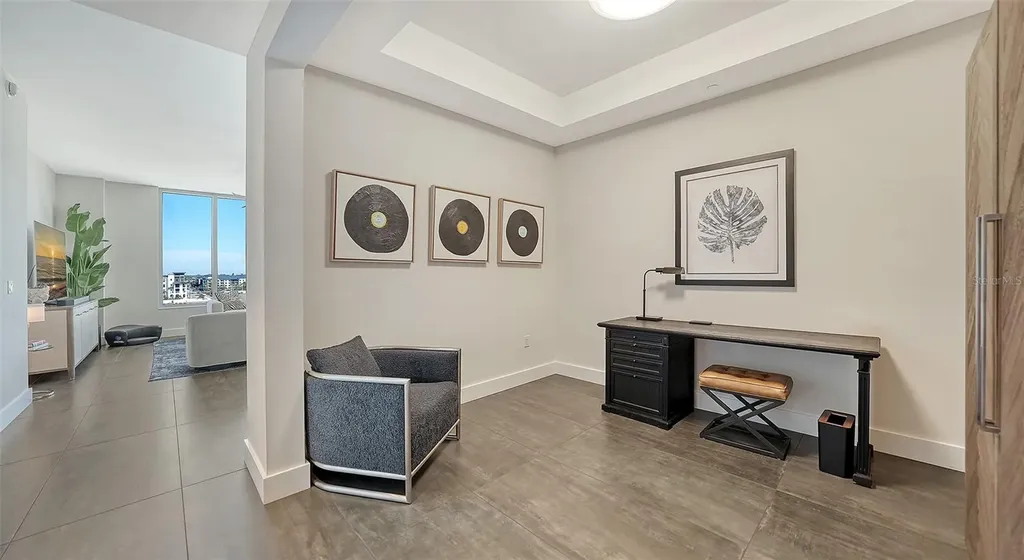 111 S Pineapple Avenue Sarasota FL 34236