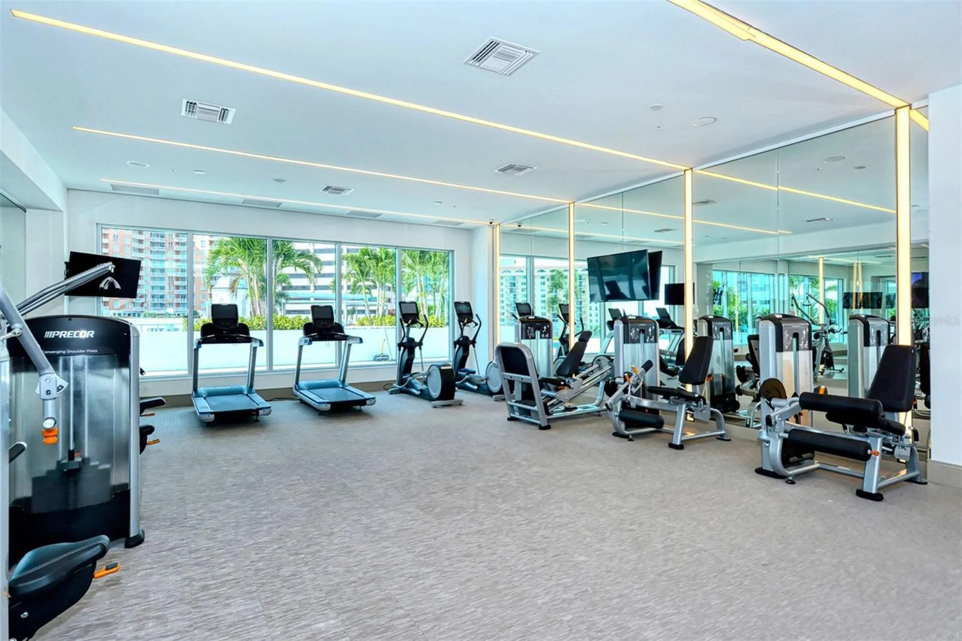111 S Pineapple Avenue Sarasota FL 34236