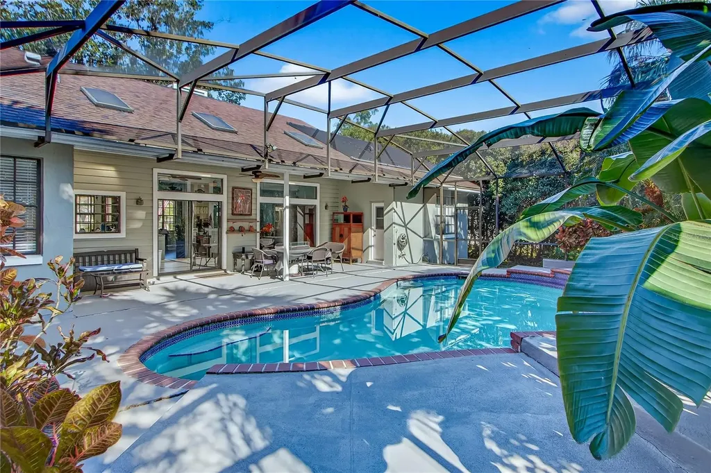 1014 Willa Lake Circle Oviedo FL 32765