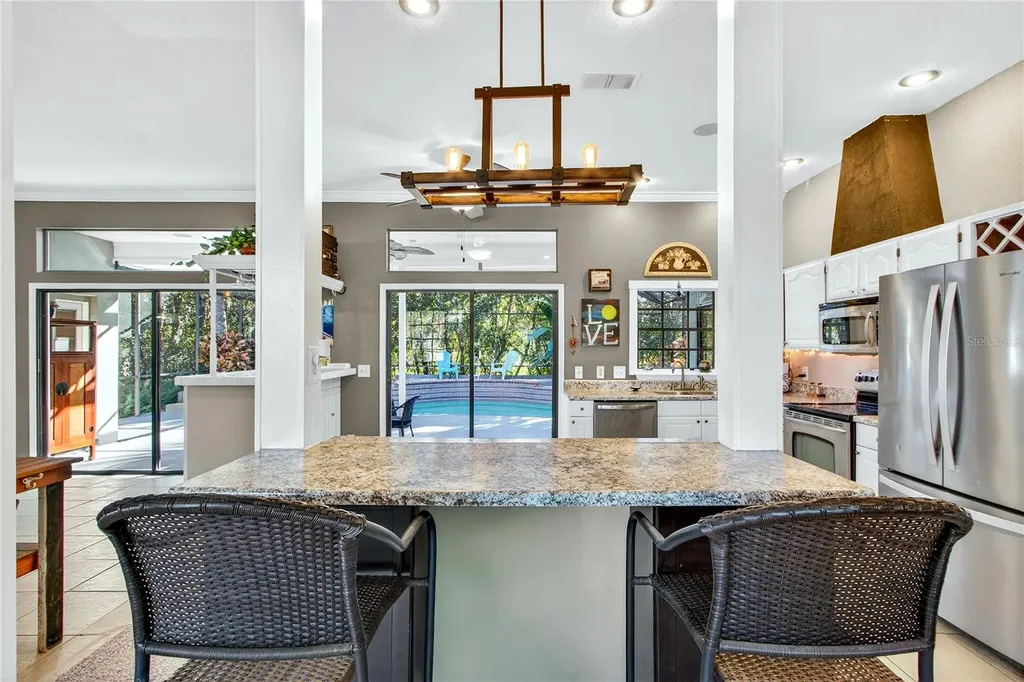 1014 Willa Lake Circle Oviedo FL 32765
