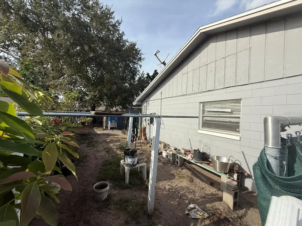 5406 Arpana Drive Orlando FL 32839