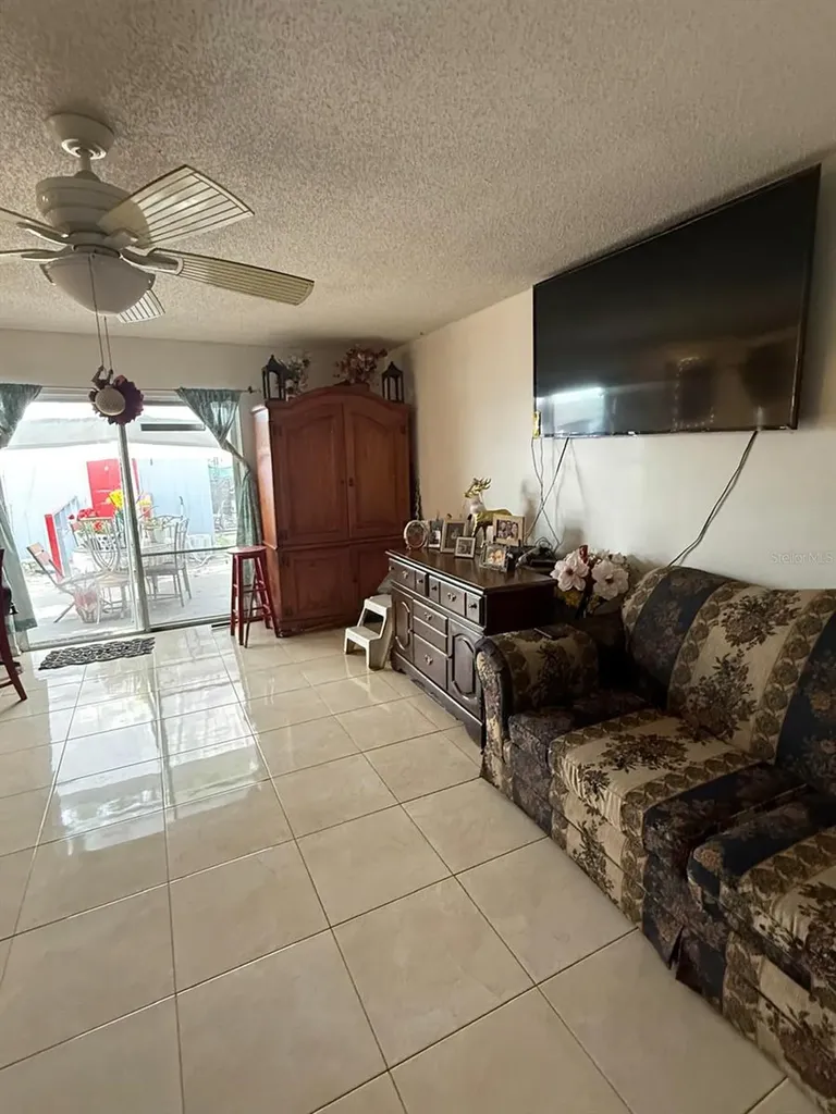 5406 Arpana Drive Orlando FL 32839