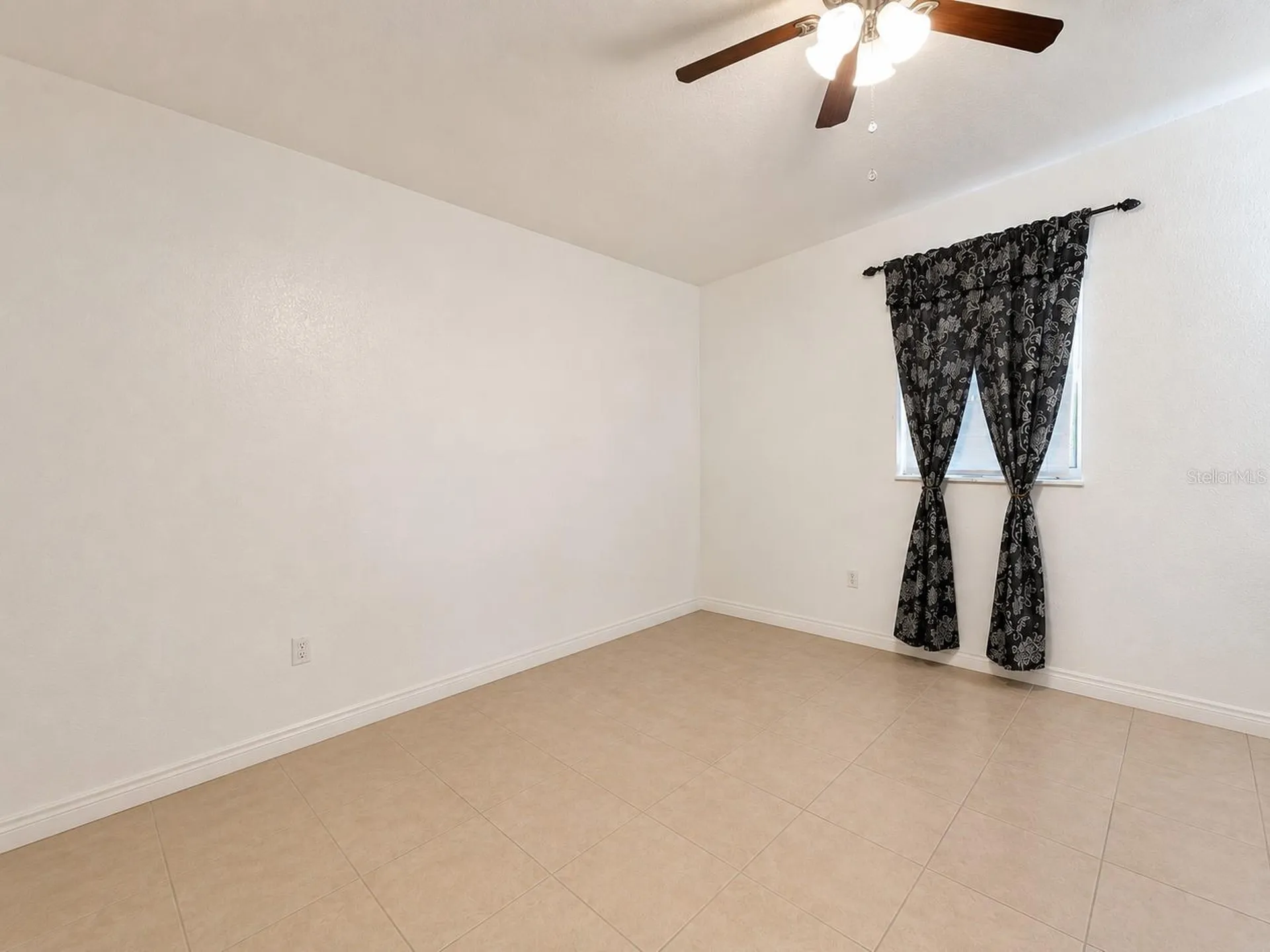 5406 Arpana Drive Orlando FL 32839