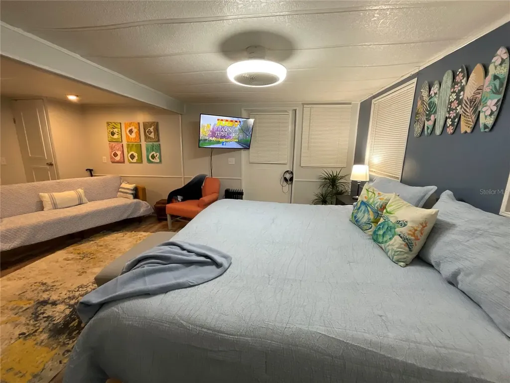 6580 Seminole Boulevard Seminole FL 33772